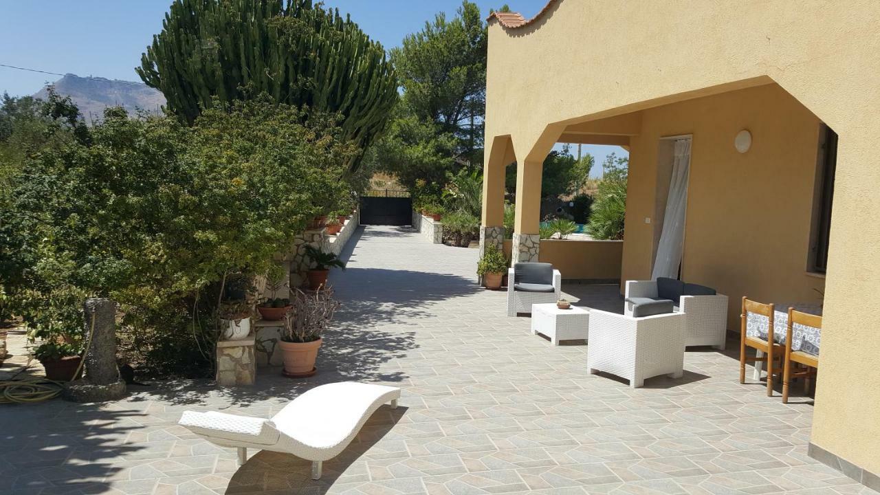 Villa Alba Valderice Exteriör bild
